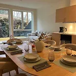 High End In Beautiful Area * Voss