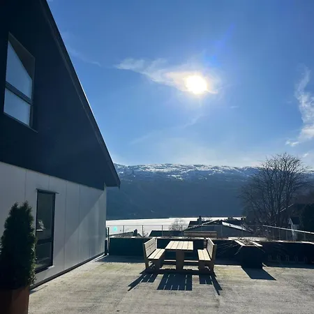 Appartamento High-end - Scenic View & Free Parking *