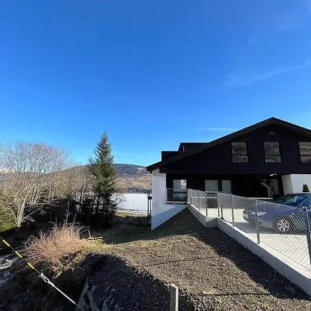 High-end - Scenic View & Free Parking *