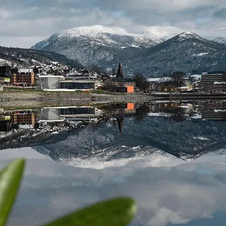 High-end - Scenic View & Free Parking Appartamento