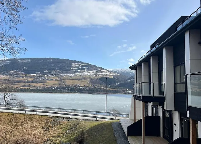 High End In Beautiful Area Apartment *